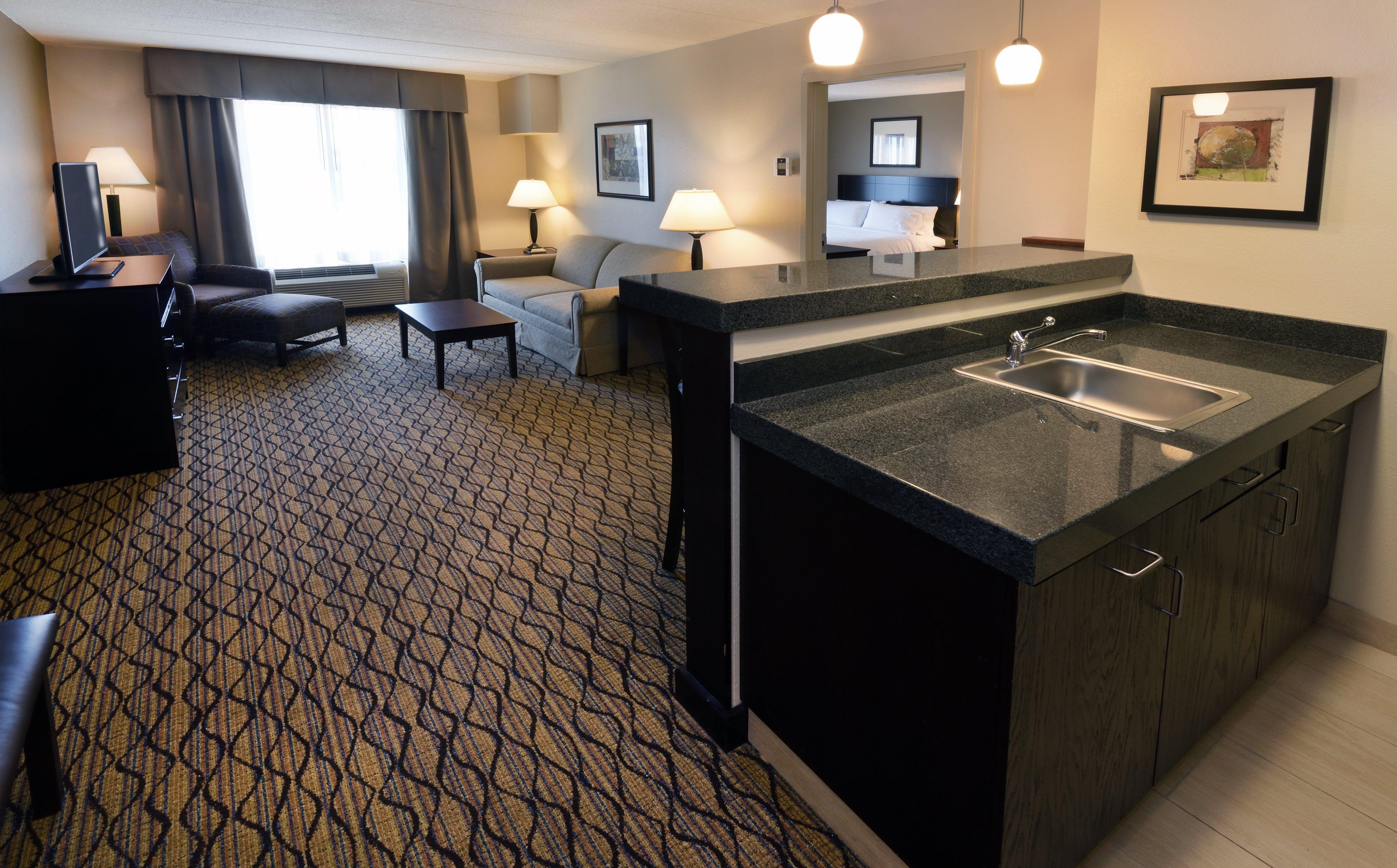 Holiday Inn Express Milford By Ihg Ngoại thất bức ảnh